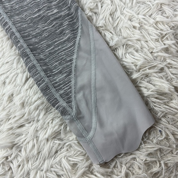 Lululemon Wunder Under Crop II (Special Edition) *Scallop 23" Wee Are From Space - Picture 2 of 7